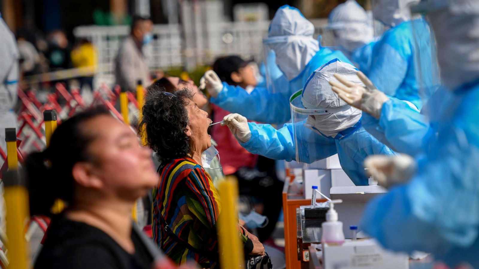 coronavirus-live-updates-china-to-test-city-of-9-million-amid-outbreak-linked-to-hospital