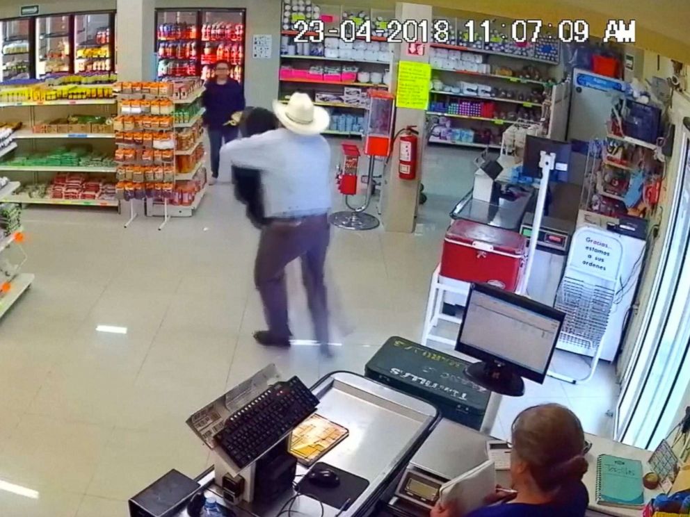 Man wearing a cowboy hat tackles would-be robber in Mexico - ABC News