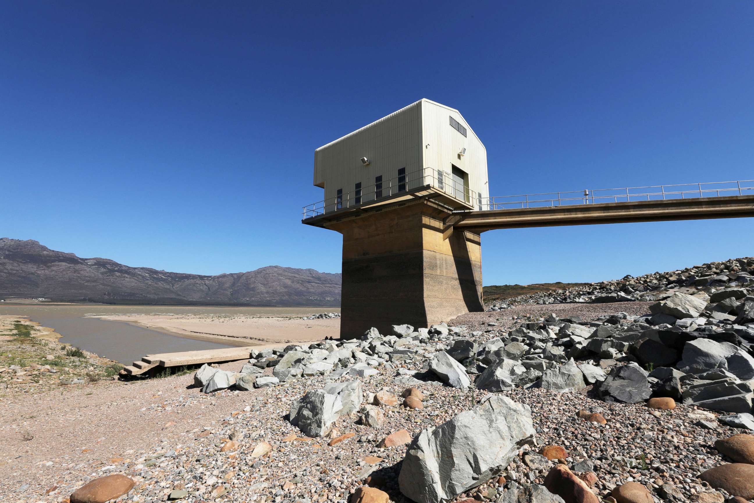 PHOTO: Water levels are seen at about 24 percent full at Voelvlei Dam, one of the regions largest water catchment dams, near Cape Town, South Africa in this Nov. 8, 2017 file photo. 
