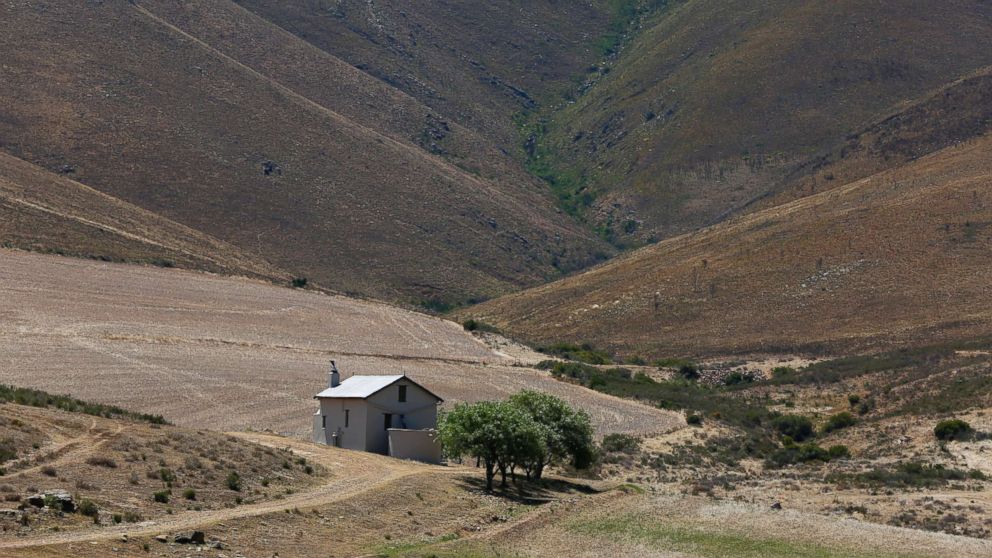 PHOTO: A general view of a farm house amidst dried fields on a farm in the Overberg, South Africa, Jan. 5, 2018.