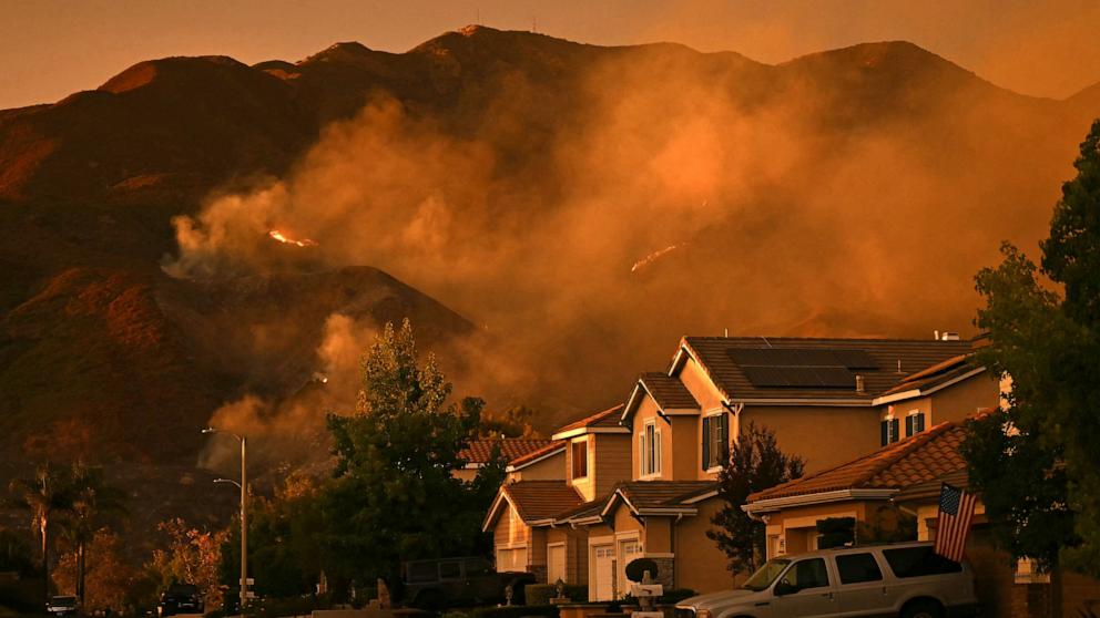 PHOTO: Smoke billows from the Airport Fire in Rancho Santa Margarita, Calif., Sept. 9, 2024. 