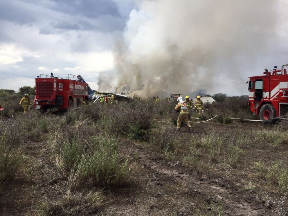 PHOTO: An accident has been reported at the Guadalupe Victoria Airport in Durango, Mexico. There are no official figures on injured or deceased.
<p itemprop=