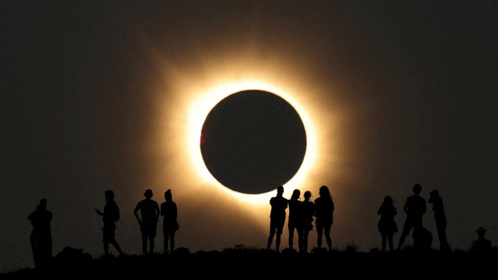 PHOTO: The moon completely covers the sun during a total solar eclipse as seen from the Javalambre Astrophysical Observatory in Arcos de las Salinas, near Teruel, Spain, August 12, 2026.