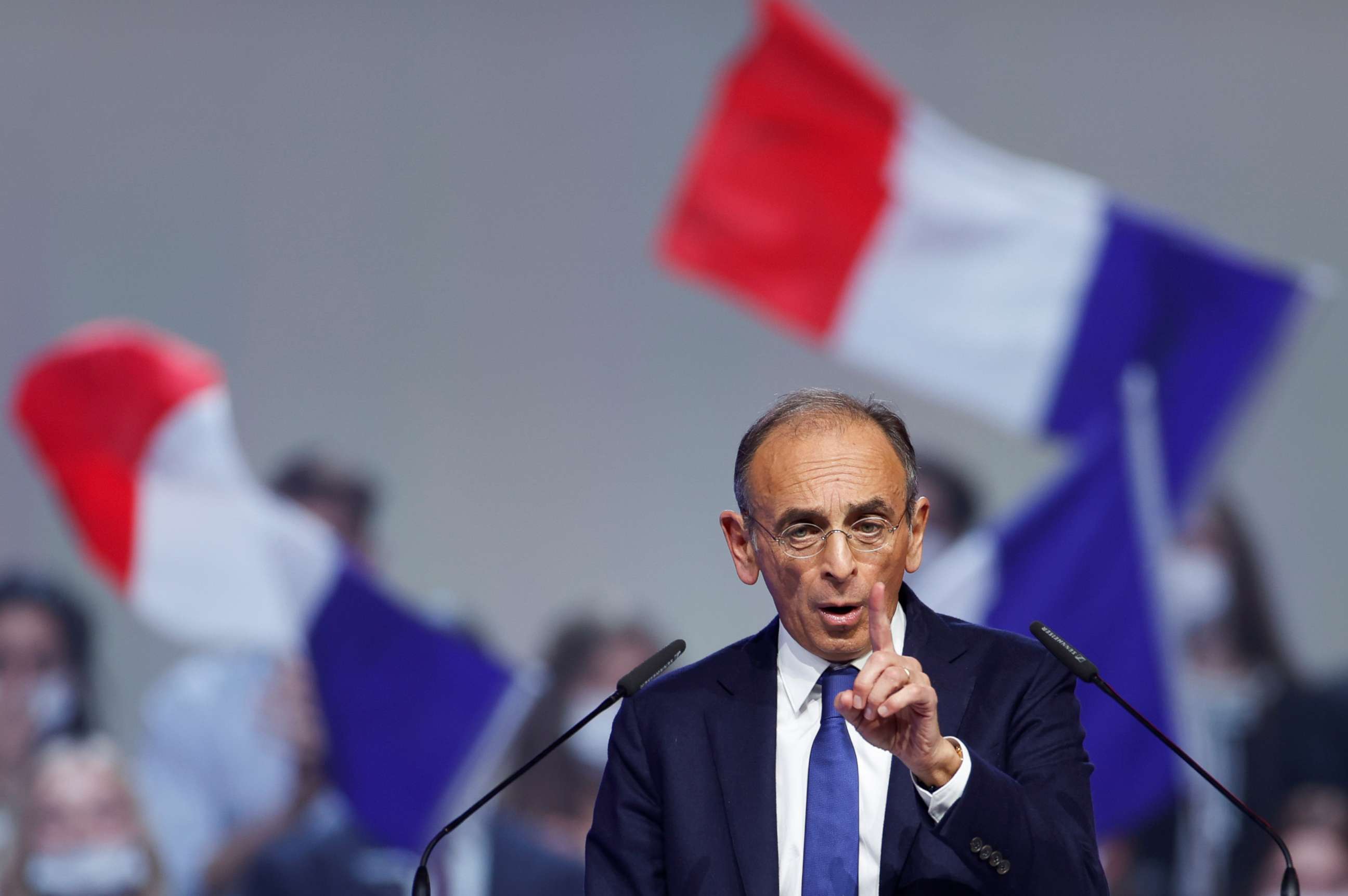PHOTO: French far-right commentator Eric Zemmour, a candidate in the 2022 French presidential election, speaks during a political campaign rally in Villepinte near Paris, France, Dec. 5, 2021.