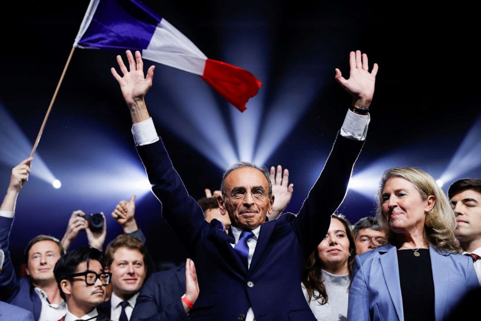 PHOTO: French far-right commentator Eric Zemmour, a candidate in the 2022 French presidential election, attends a political campaign rally in Villepinte near Paris, France, Dec. 5, 2021.