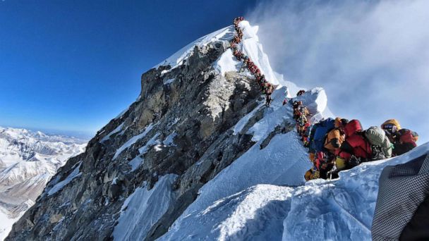 American man who reached Seven Summits dies on Everest