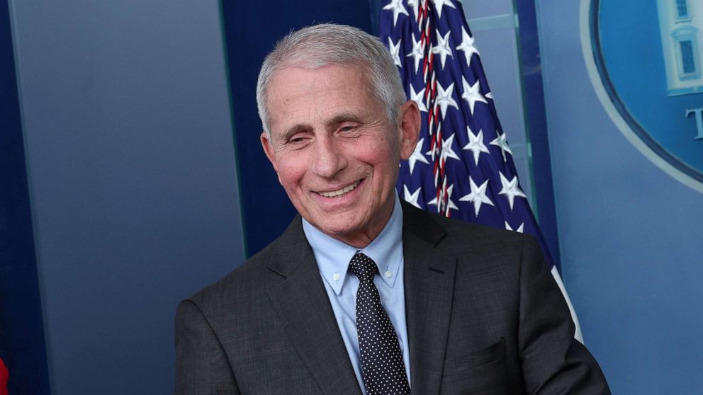 Fauci gives final briefing after 50 years in government