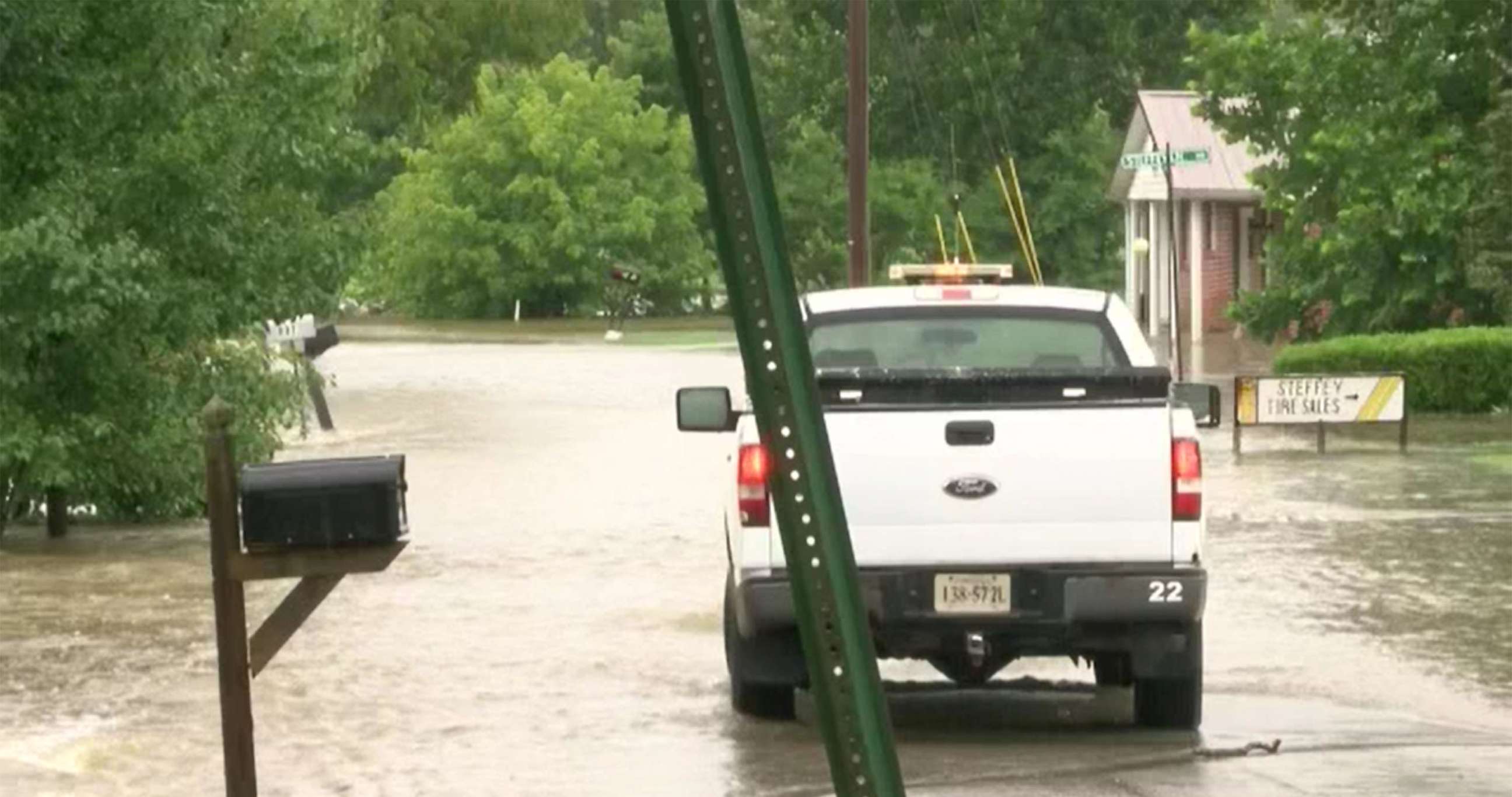 PHOTO: Emergency vehicles respond amidst flooding in Wise County, Va., Juky 28., 2022.
