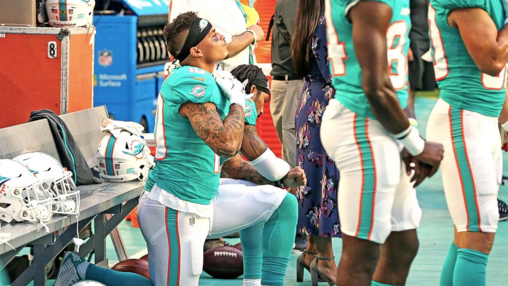 NFL player's refusal to stand for anthem ignites controversy – DW