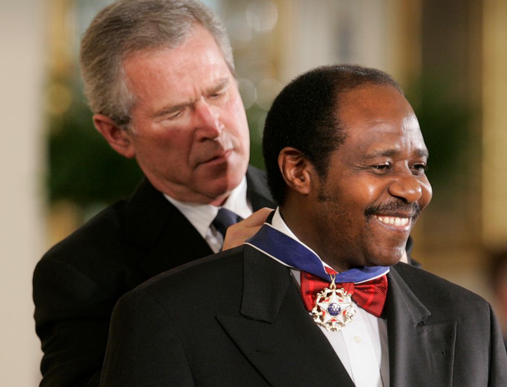 PHOTO: In this Nov. 9, 2005 file photo President Bush awards, Paul Rusesabagina the Presidential Medal of Freedom Award in the East Room of the White House.