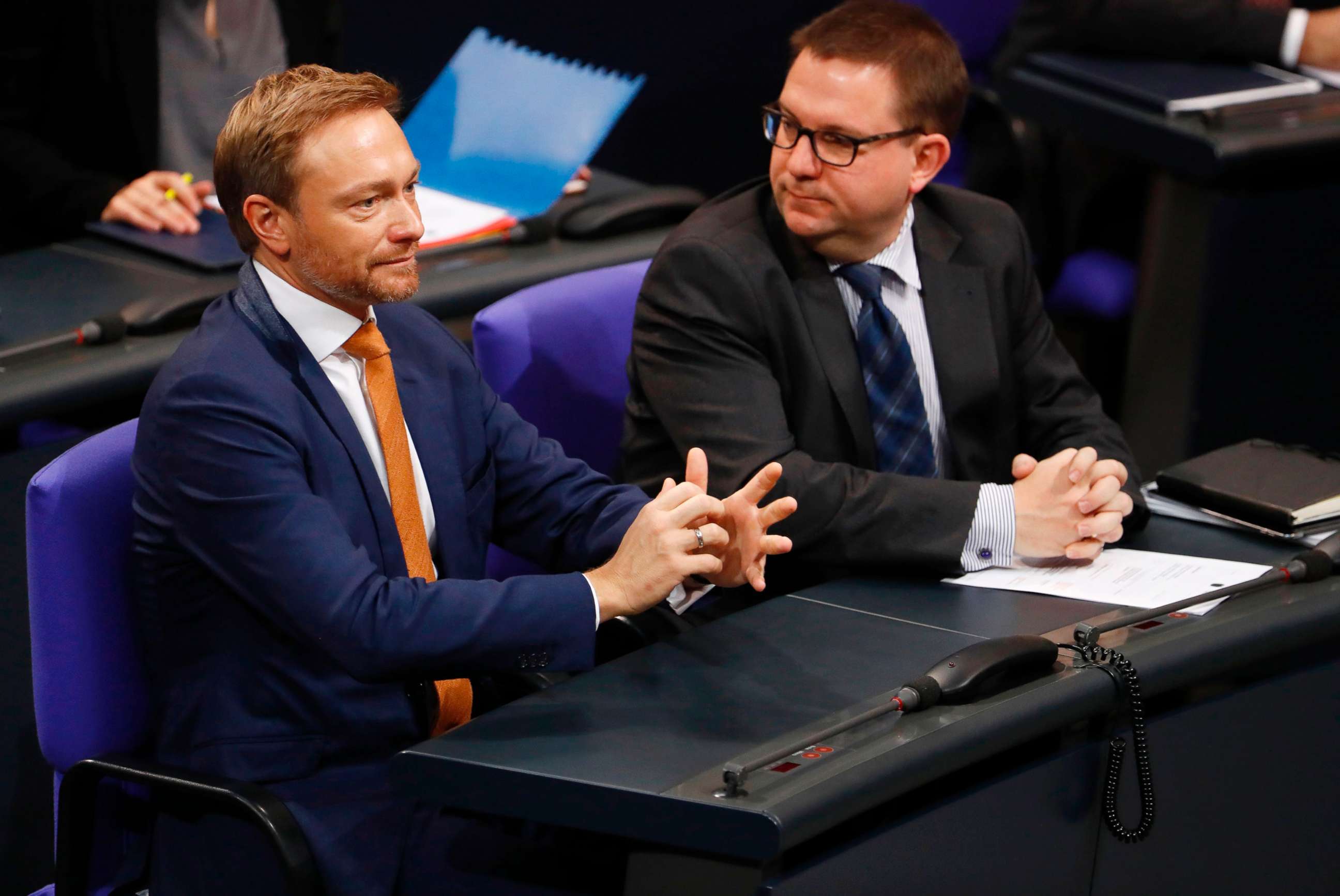 PHOTO: The leader of the Free democratic FDP party Christian Lindner (L) looks on during a session at the Bundestag lower house of Parliament, Nov. 21, 2017 in Berlin.