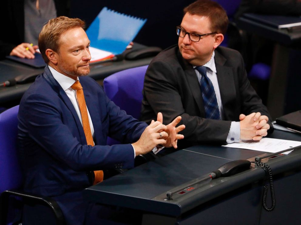 PHOTO: The leader of the Free democratic FDP party Christian Lindner (L) looks on during a session at the Bundestag lower house of Parliament, Nov. 21, 2017 in Berlin.