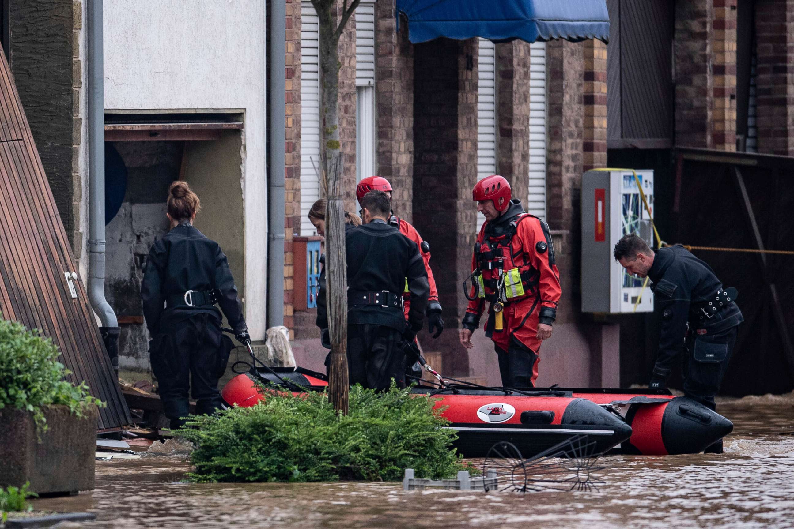 Catastrophic flooding after heavy rains in Germany, Belgium Photos ...