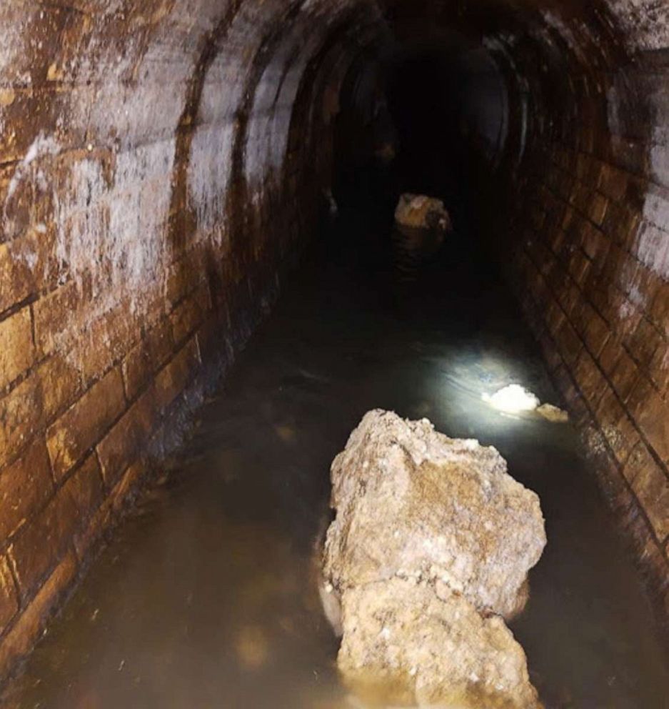 PHOTO: A gigantic, sludgy "fatberg" mass the size of a double-decker bus has been removed from the sewers of East London.
