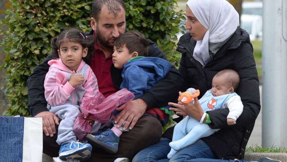 Refugee Crisis: Innovative Ways Germans Are Welcoming Them ...