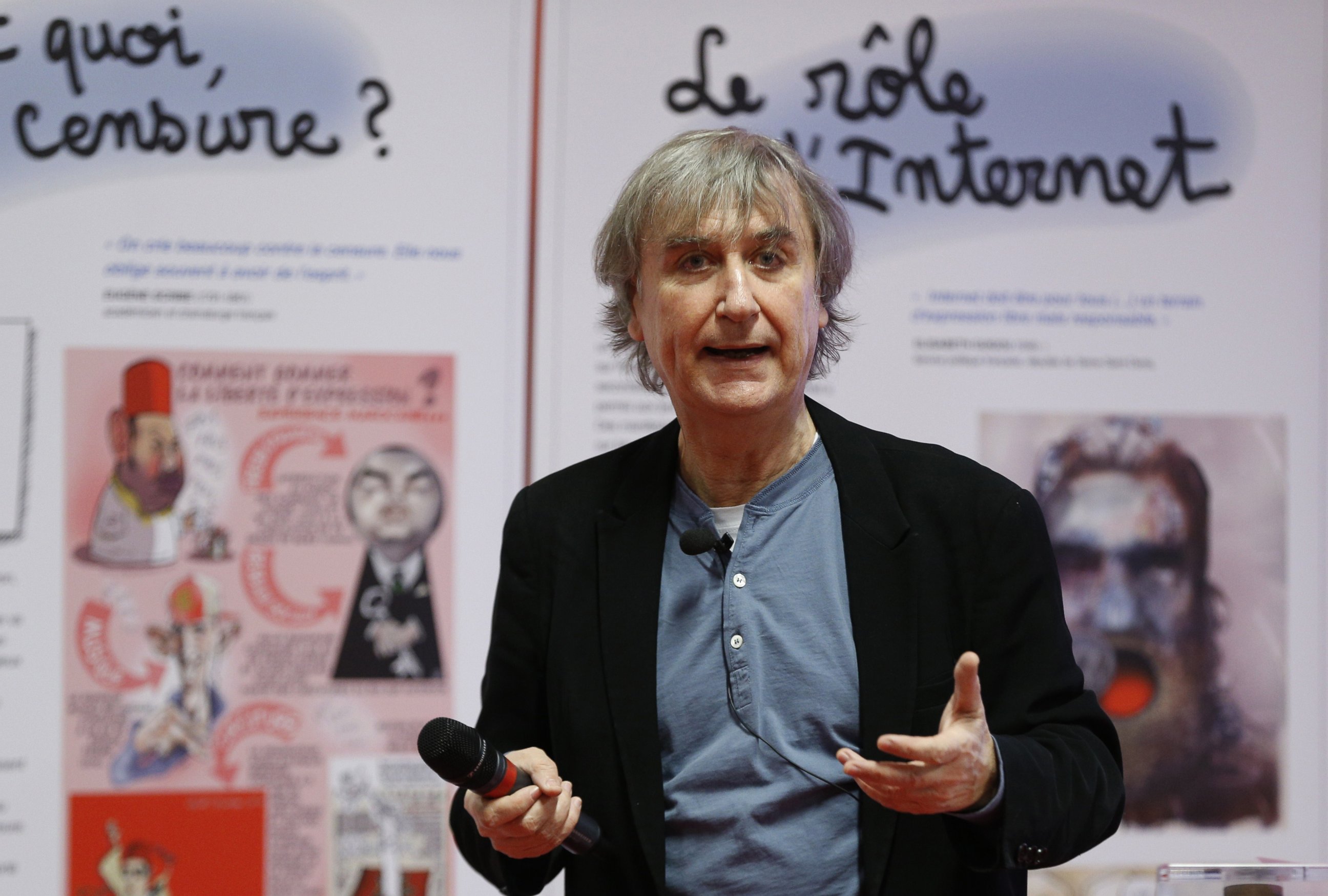 PHOTO: French cartoonist Plantu participates on Feb. 11, 2015 in a workshop with students in the Paris suburb of Malakoff.  