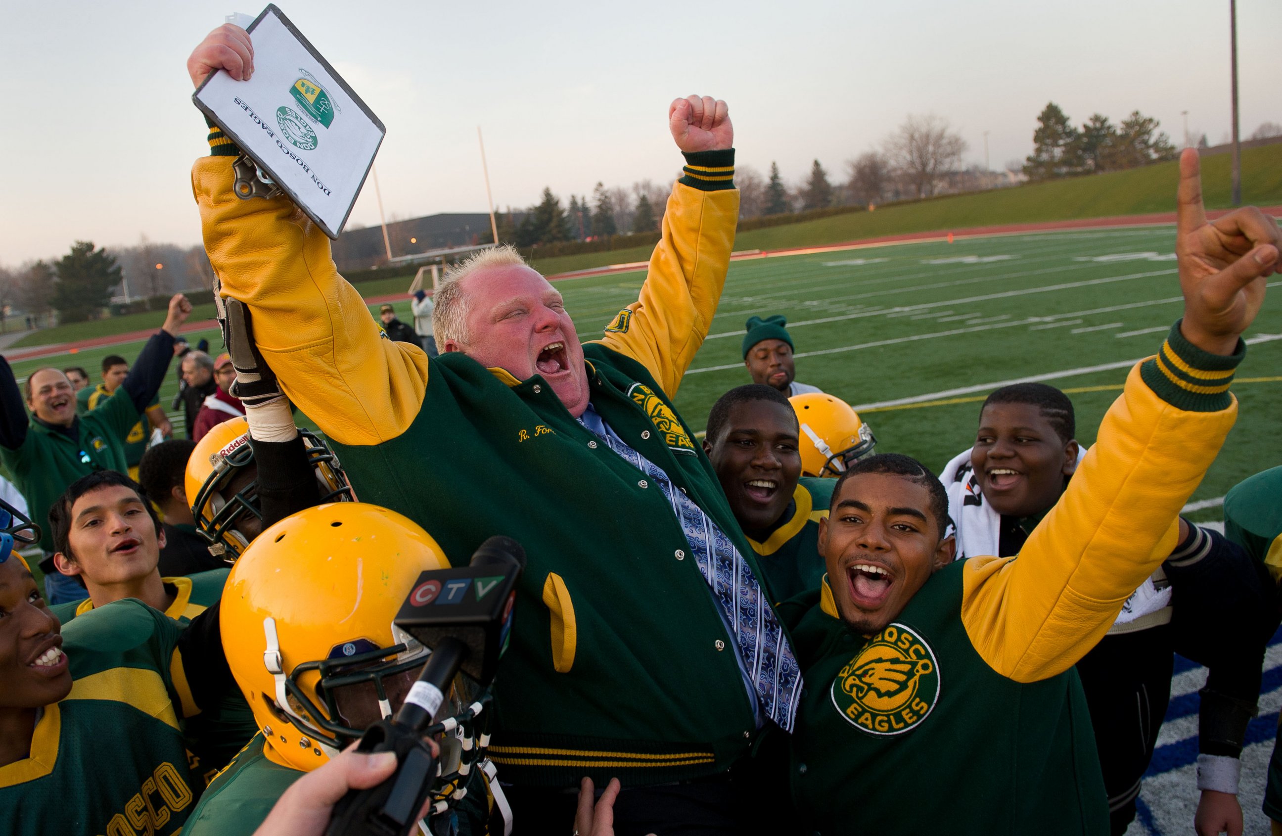 PHOTO: Mayor Rob Ford and the Don Bosco eagles beat St. Andrews in Metro Bowl semi-final on Nov. 21, 2012 in Toronto, Ontario.  
