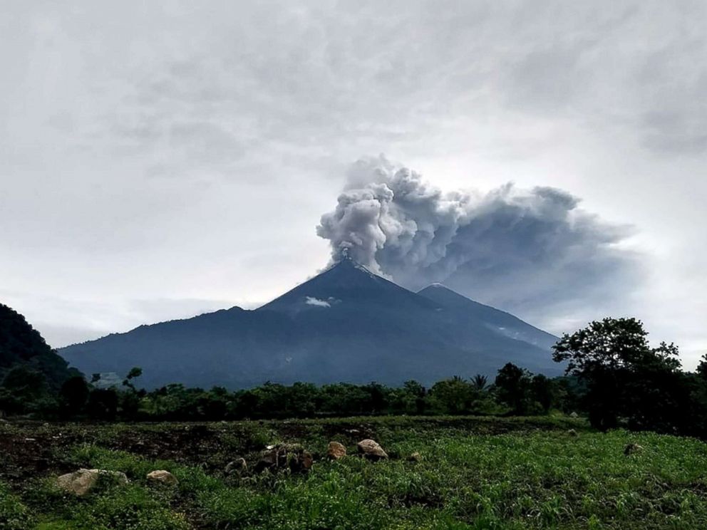 Lo Que Necesitas Saber Para Tu Primer Volcan En Guatemala Guatemala Images