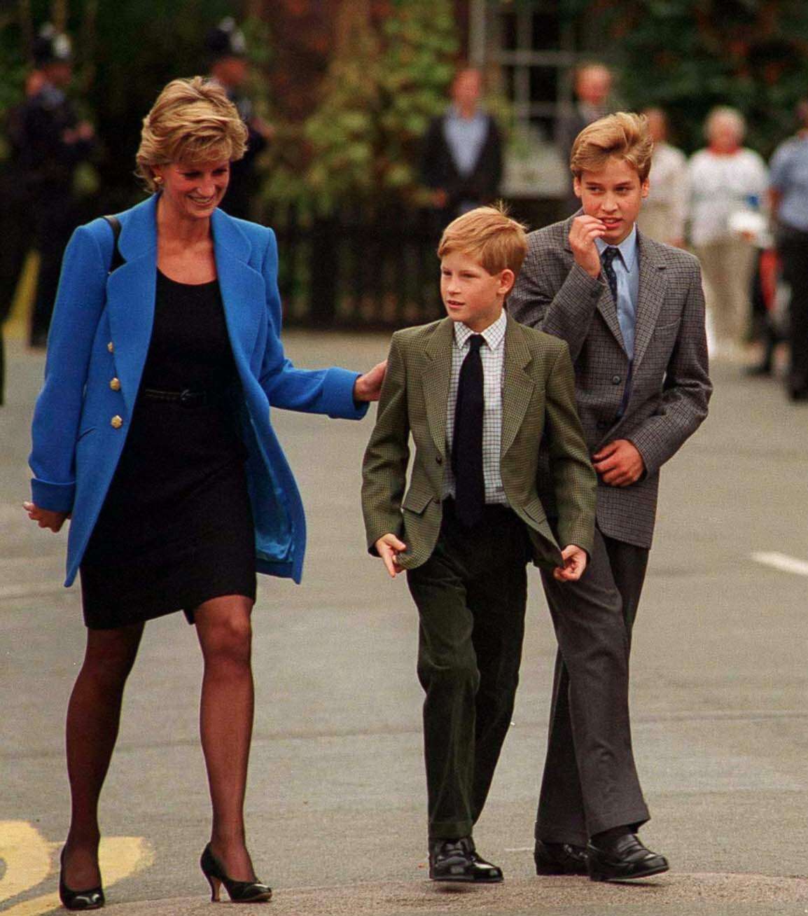PHOTO: Prince William arrives with Diana, Princess of Wales and Prince Harry for his first day at Eton College on September 16, 1995 in Windsor, England. 