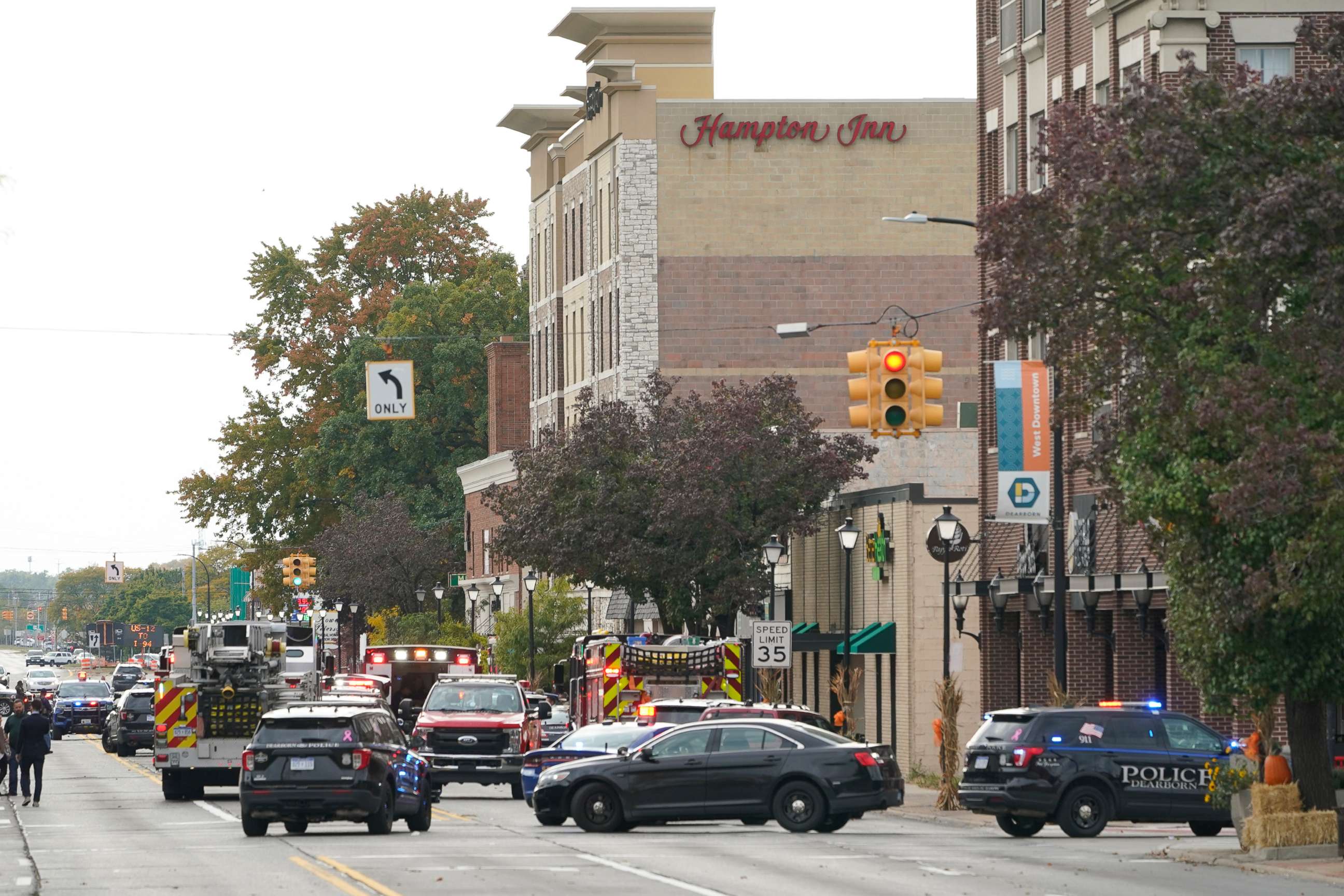 PHOTO: Police vehicles are parked outside the Hampton Inn in Dearborn, Mich., Oct. 6, 2022.