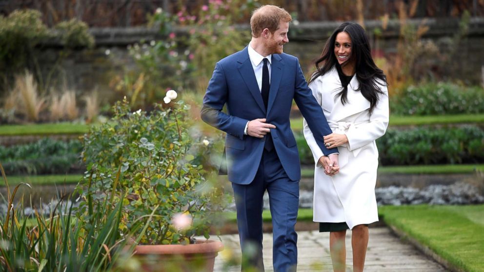 Britain's Prince Harry arrives with Meghan Markle for their engagement announcement at Kensington Palace, London, Nov. 27, 2017. 