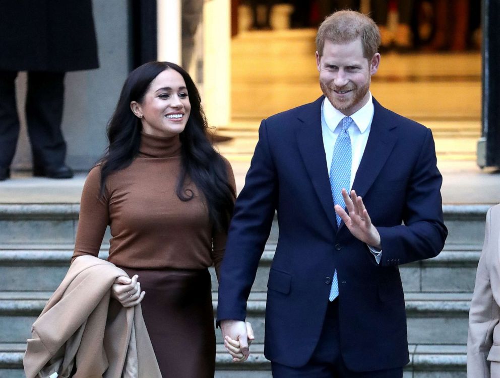 PHOTO: Prince Harry, Duke of Sussex and Meghan, Duchess of Sussex depart Canada House on Jan. 7, 2020, in London.