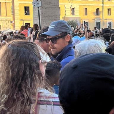 PHOTO: Singer Harry Styles seen on a street in Rome, Italy May 8, 2025 as cardinals gather at the Vatican for a conclave to elect a new pope.