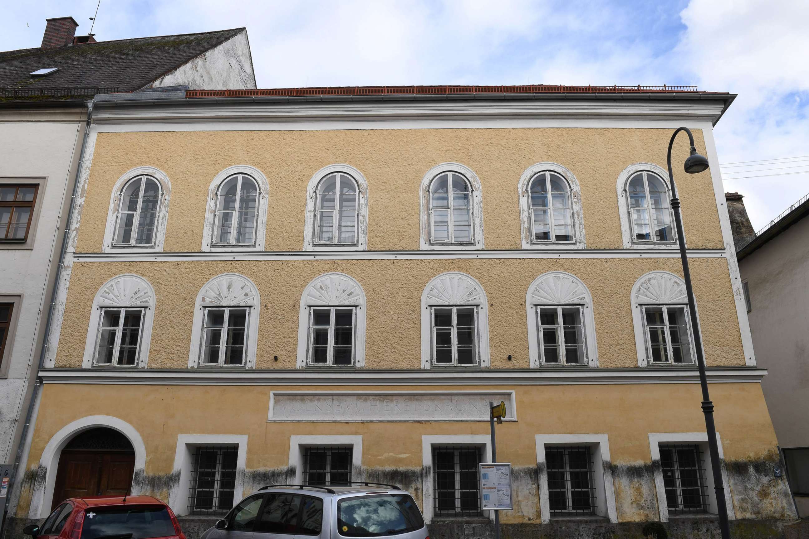 PHOTO: Adolf Hitler's birth house in Braunau Am Inn, Austria is shown in this March 12, 2018, file photo.