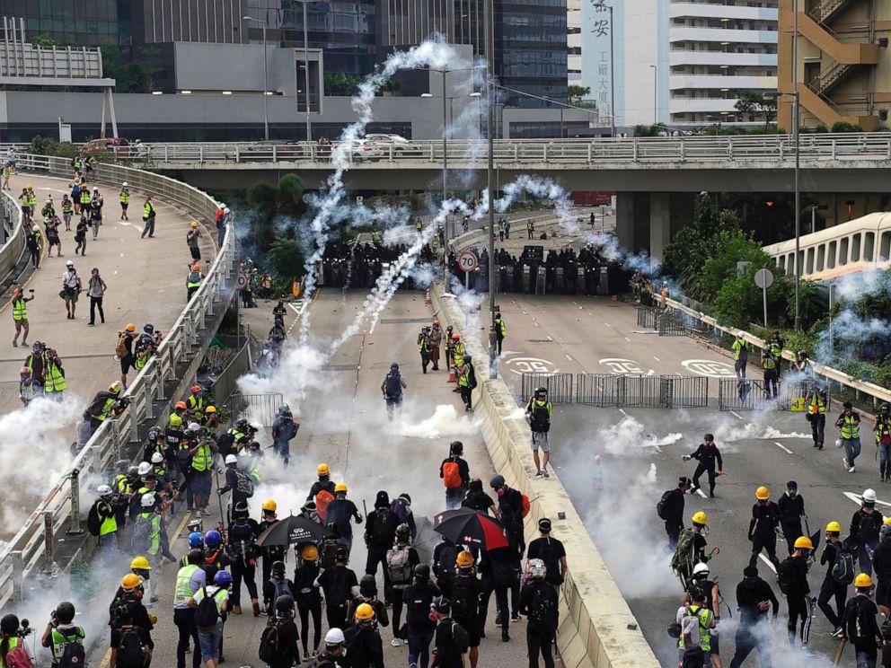 Hong Kong Police Fire Tear Gas At Pro Democracy Protesters As Chaos