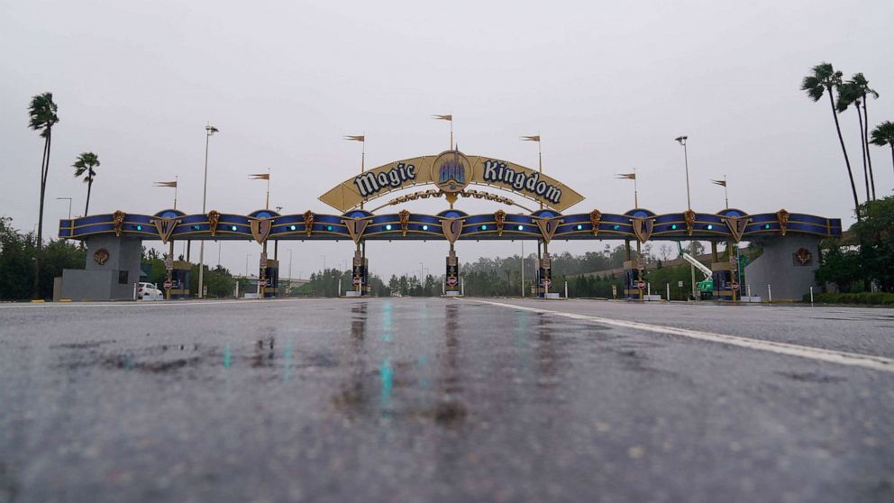 PHOTO: The entrance to the Walt Disney theme park is seen as the park is closed as Hurricane Ian bears down on the state in Lake Buena Vista, Fla., Sept. 28, 2022.