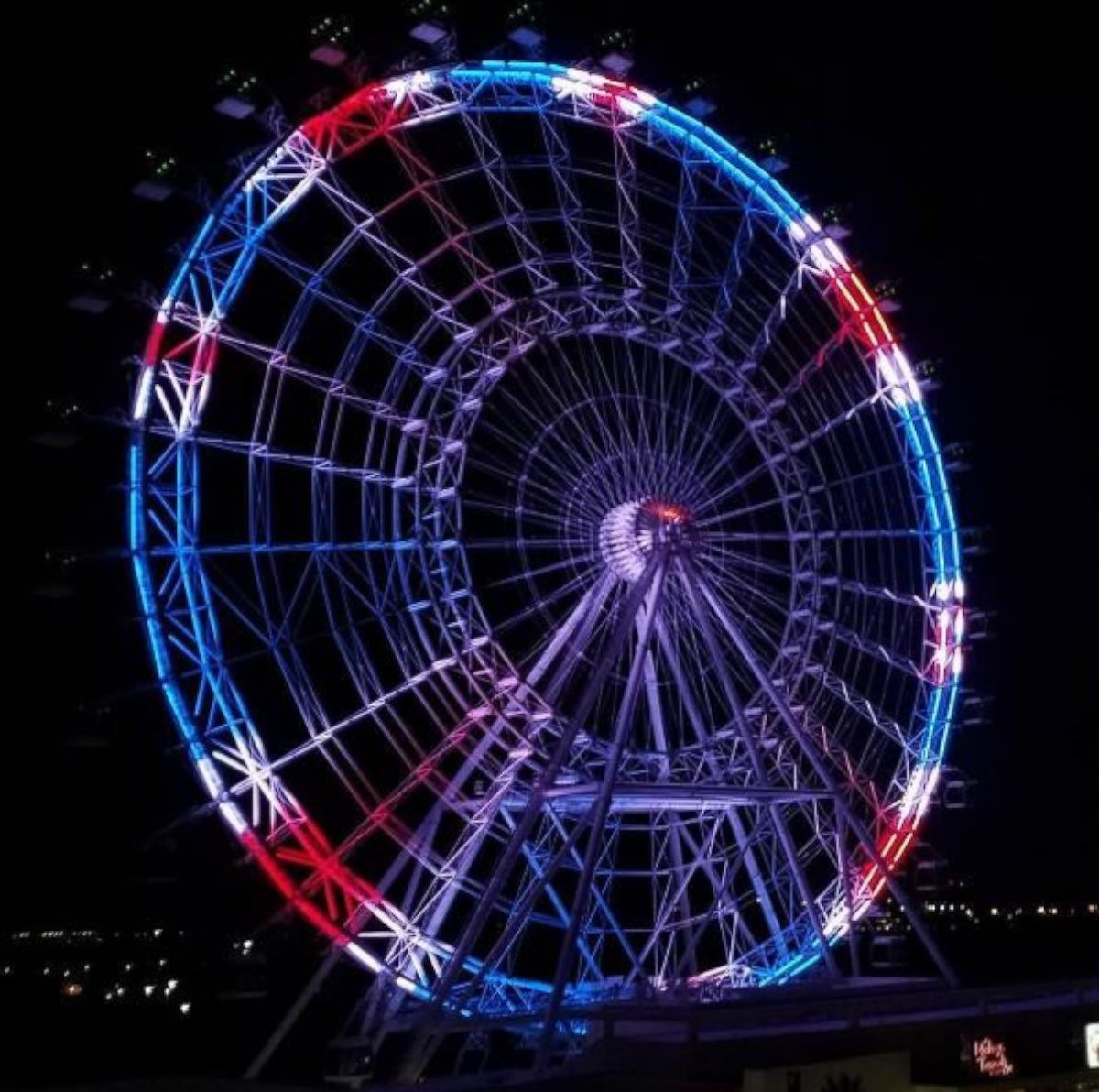 PHOTO: The Orlando Eye in Orlando, Florida, is lit up in red, white and blue -- the colors of the Union Jack -- on March 22, 2017, to pay tribute to the victims of the London terror attack that happened earlier in the day. 