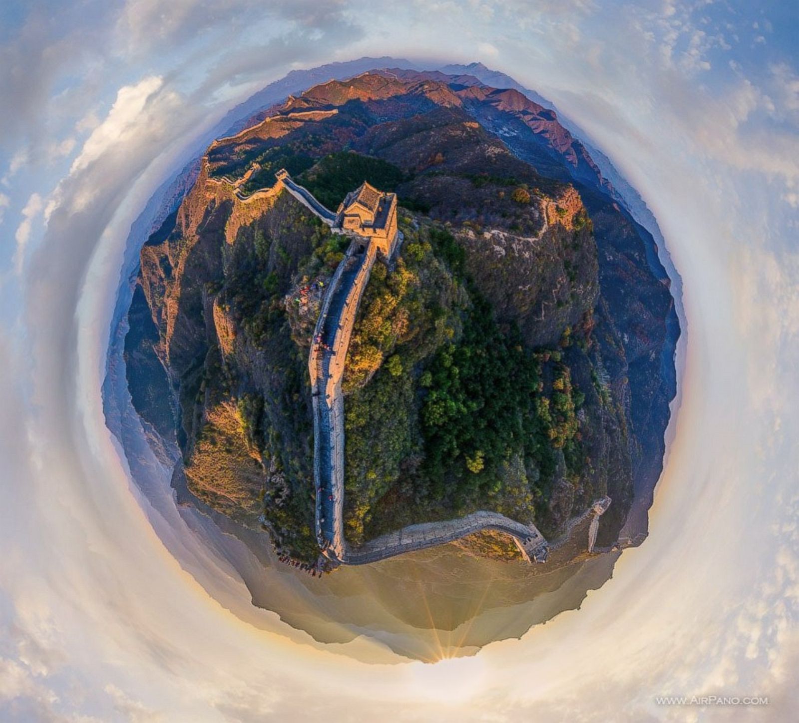 Turned earth. Стена земли. Китайская стена 360. Китайская стена панорама. AIRPANO.