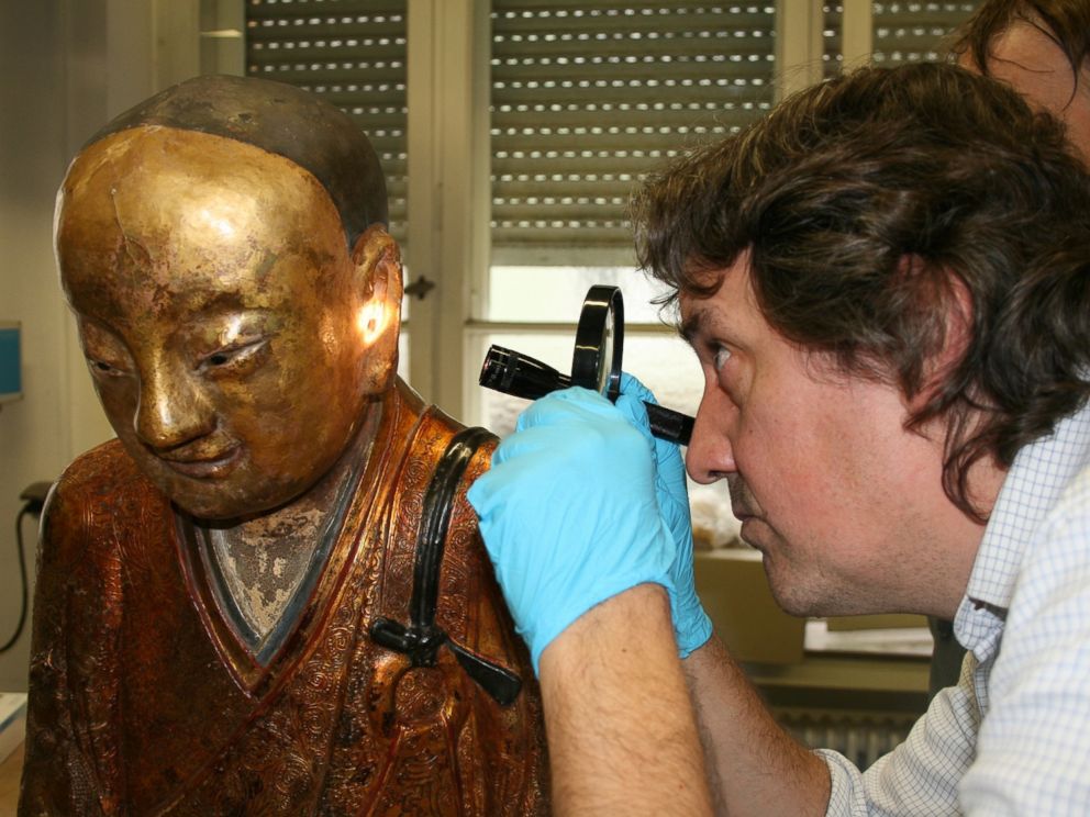 PHOTO: A mummy was discovered inside a statue of Buddha.