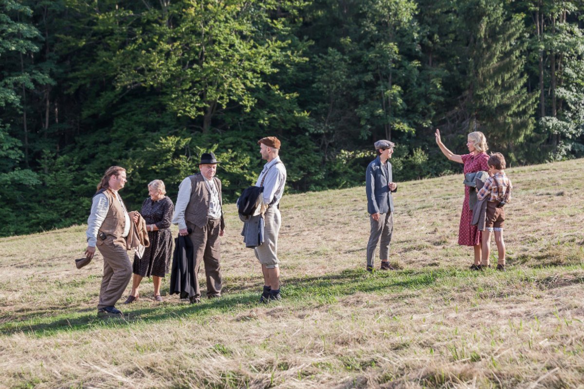 PHOTO: Czech TV show takes family back in time to live under Nazi control.