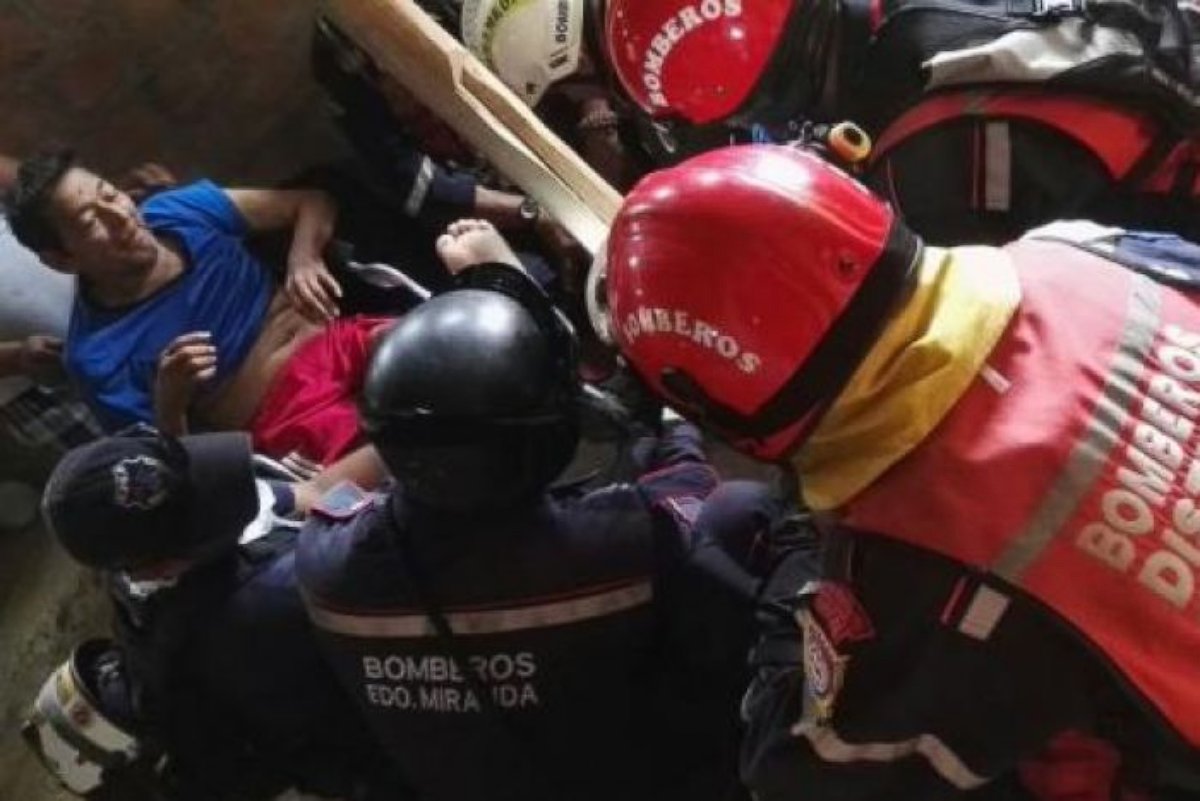PHOTO: On April 29, Venezuelan rescuers pulled Manuel Vasquez out from under the rubble of a building that partially collapsed during a 7.8-magnitude earthquake that struck Ecuador April 16. 