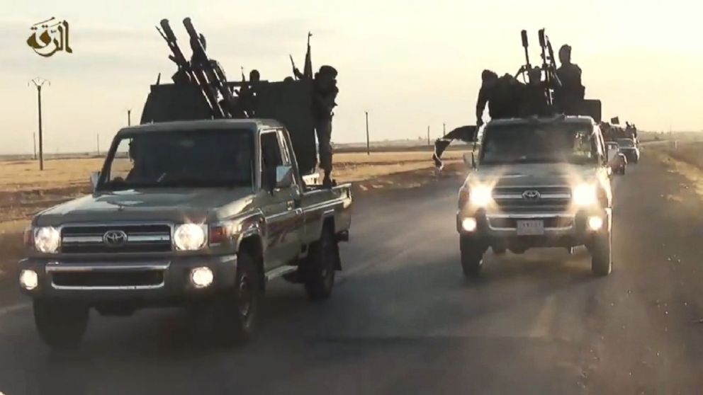 US Officials Ask How ISIS Got So Many Toyota Trucks - ABC News