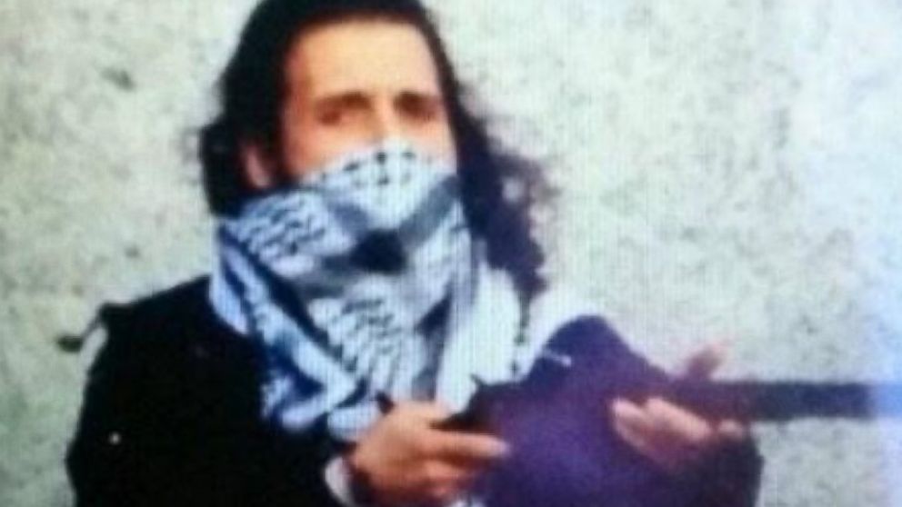 A law enforcement official confirms to ABC News that this is a photo of Michael Zehaf-Bibeau.