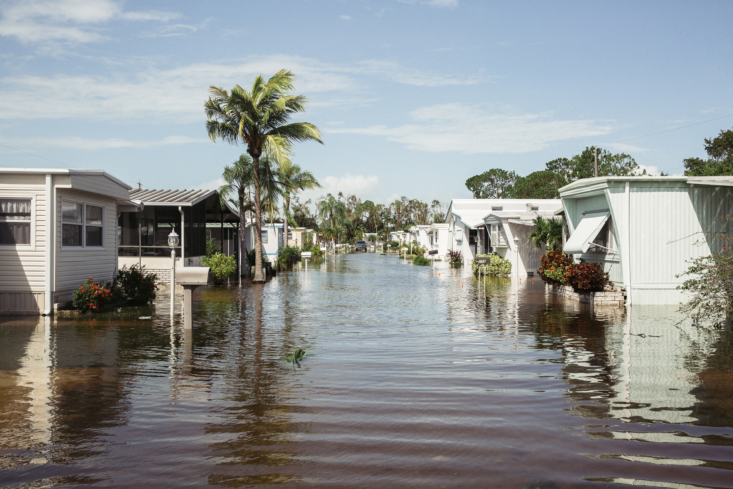 PHOTO: Hurricane Irma causes damage in an East Naples mobile home park, in Naples, Fla., Sept. 11, 2017. 