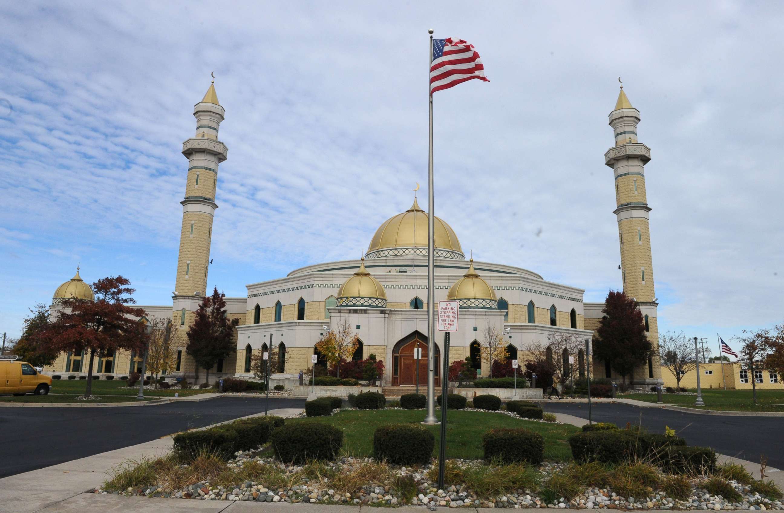 PHOTO: A US national flag is seen in front of the Islamic Center of America in Dearborn, Mich., Nov. 9, 2016. 