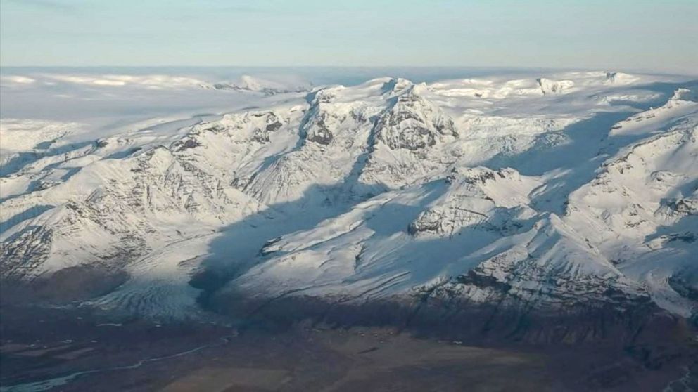 how-to-pronounce-the-name-of-icelandic-volcano-r-faj-kull-abc-news