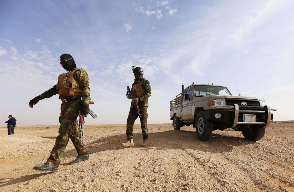 PHOTO: Iraq special forces conduct an operation targeting possible remaining Islamic State (IS) group jihadists in the Wadi Shabjah area, south of holy Shiite city of Najaf , on the border with Saudi Arabia, Feb. 12, 2018. 