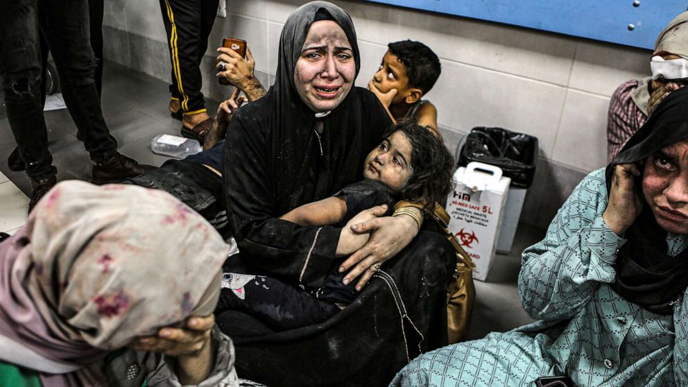 وزارة الصحة في غزة: انفجار مستشفى في غزة يقتل المئات