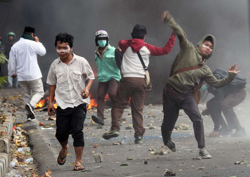 Post-election riots in Jakarta leave 6 dead, hundreds injured - ABC News