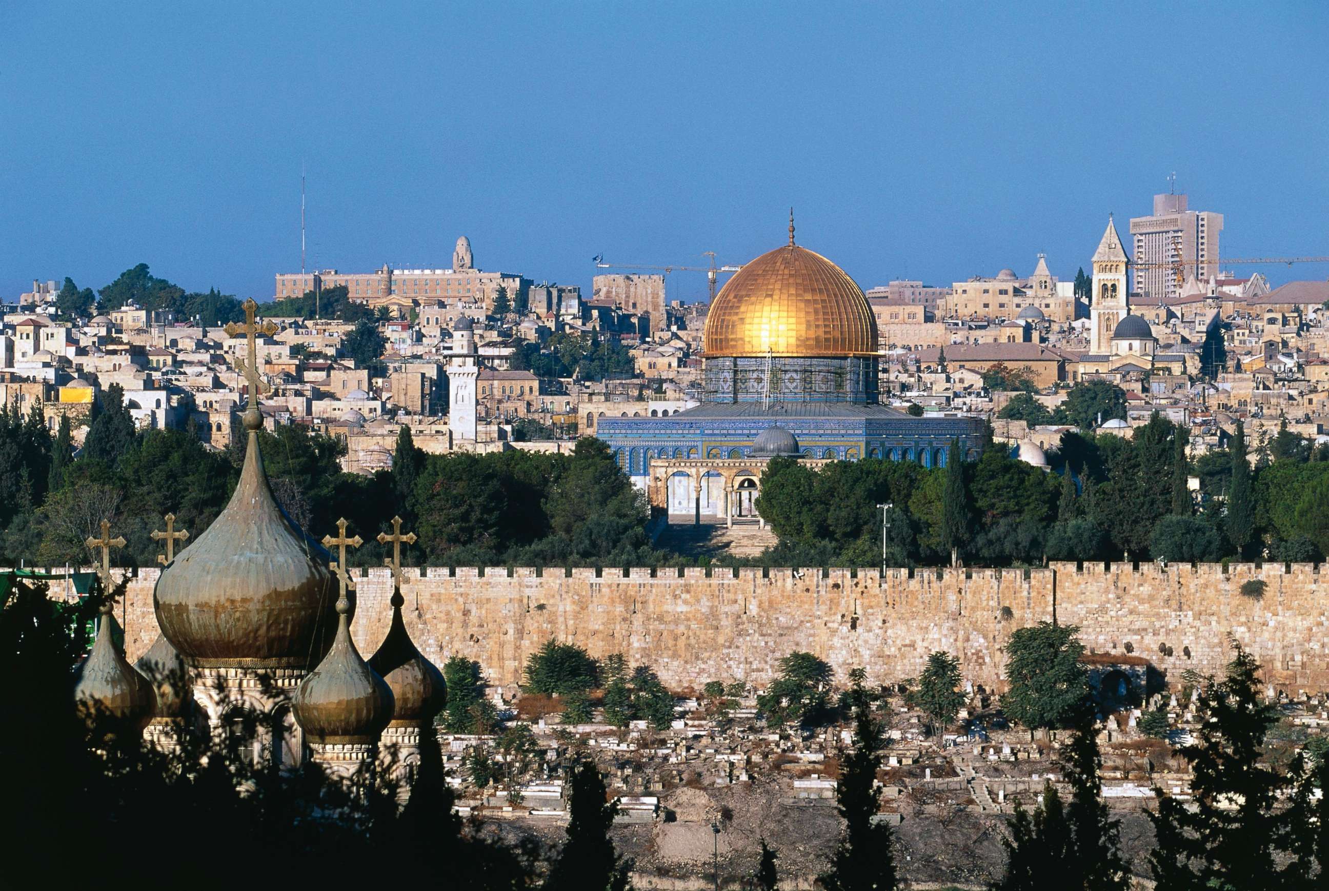 PHOTO: A view of the Jerusalem skyline inclued the old town, Temple Mount and the Dome of Rock or Mosque of Omar, in this file photo circa 1999.