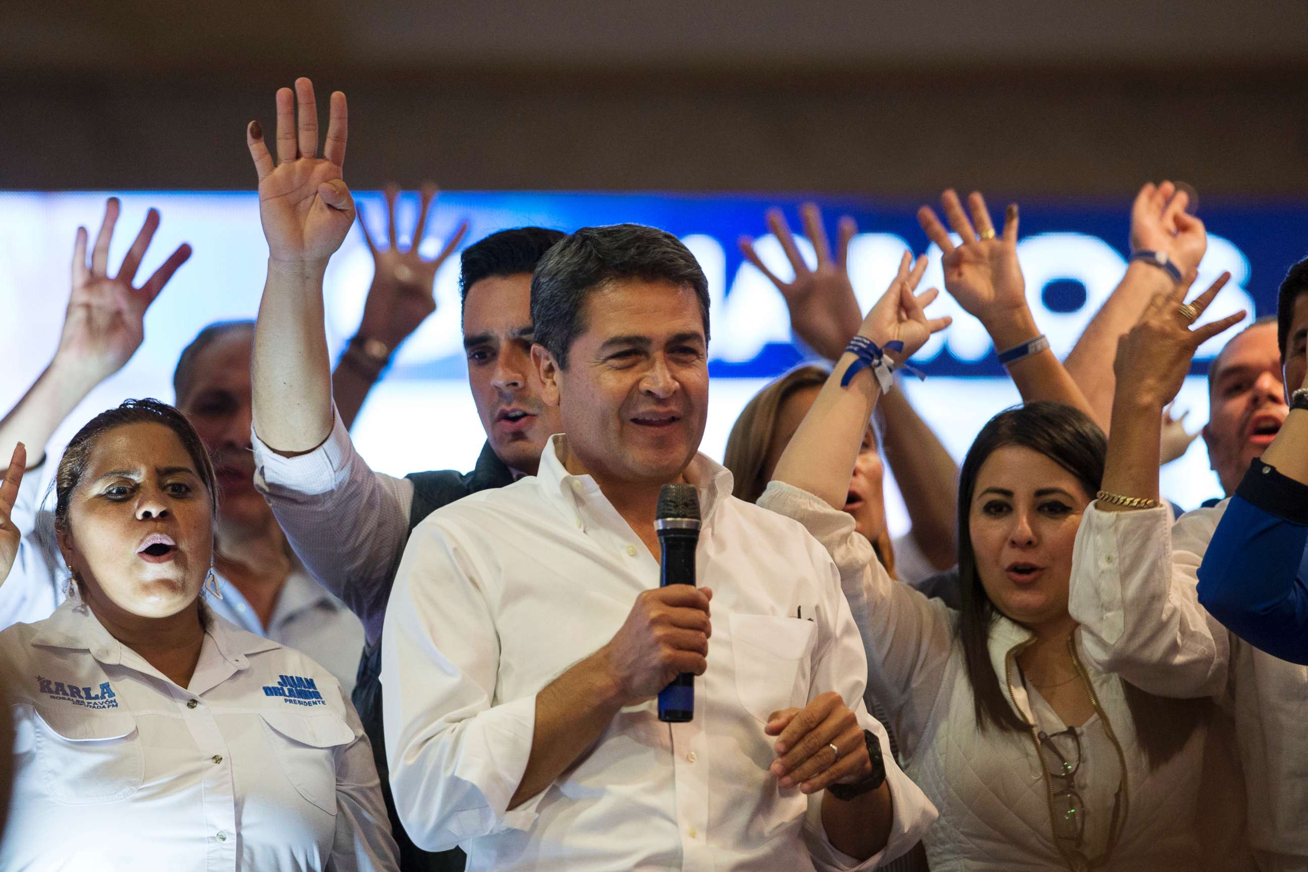 PHOTO: Honduran President Juan Orlando Hernandez speaks to supporters at a campaign headquarters in Tegucigalpa, Honduras, Jan. 27, 2017. 