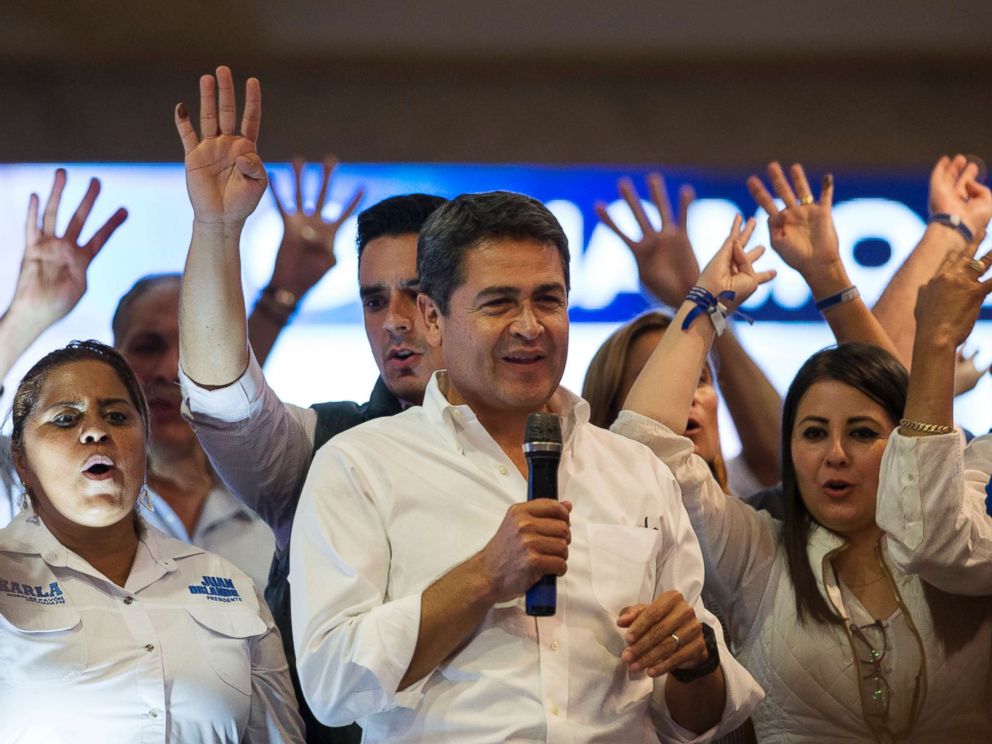 PHOTO: Honduran President Juan Orlando Hernandez speaks to supporters at a campaign headquarters in Tegucigalpa, Honduras, Jan. 27, 2017.