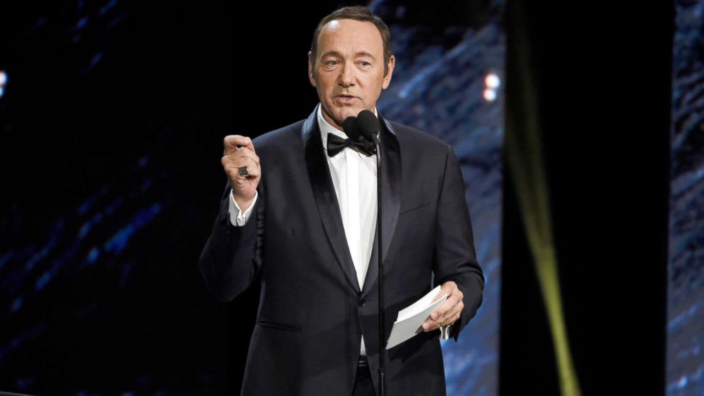 VIDEO: Kevin Spacey does not enter plea