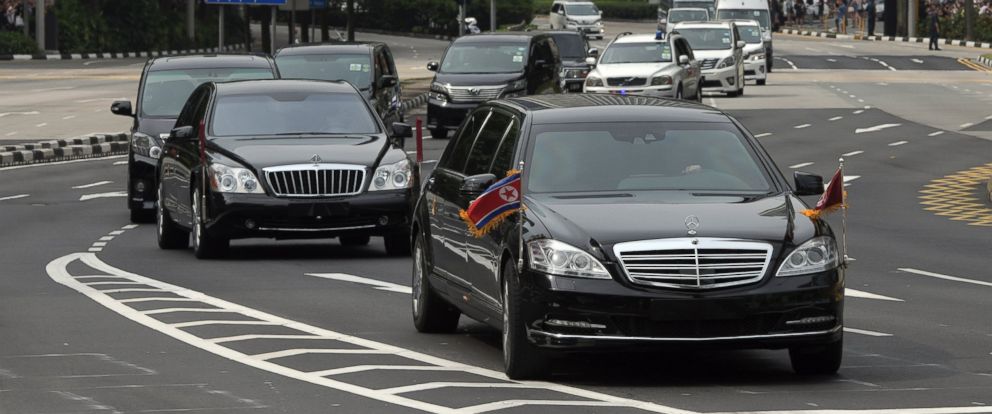 Kim Jong Un arrives in Singapore ahead of summit with Donald Trump ...