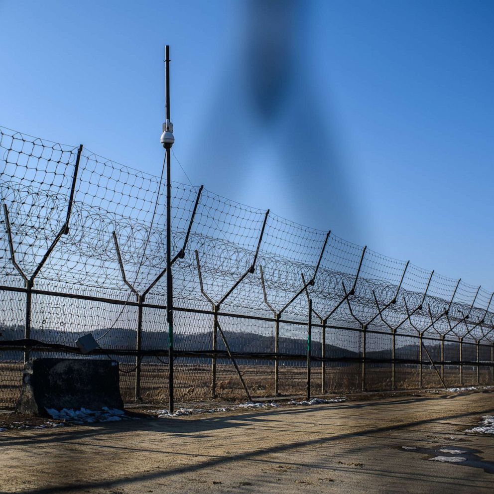 3 North Korean defectors talk about what it was like crossing the