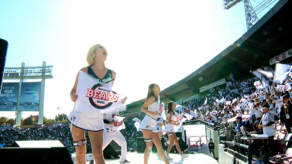 PHOTO: Cheerleaders encourage the crowd at a baseball game in Seoul, South Korea.